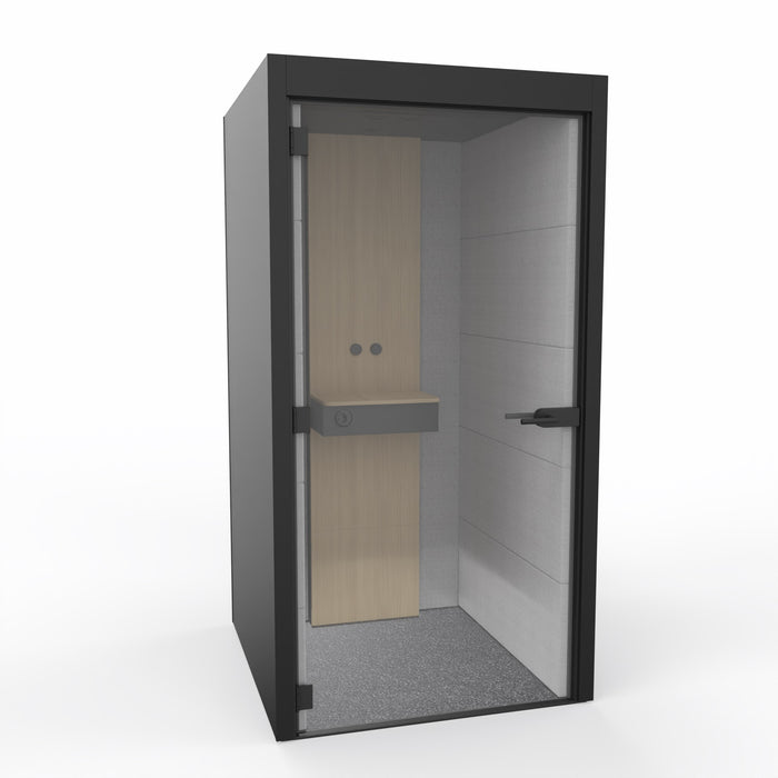 Silent room, Small
