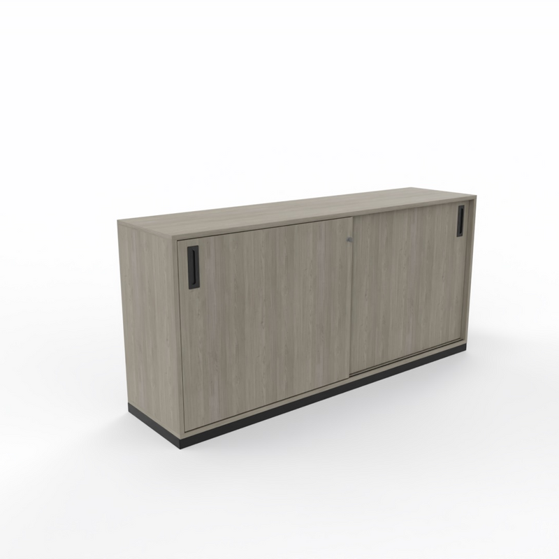 Skåp Choice m skjutdörrar   H720xB1600xD400